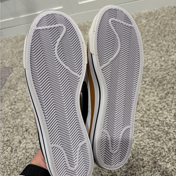 Nike Women’s Next Court Legacy Shoes - Picture 4 of 6